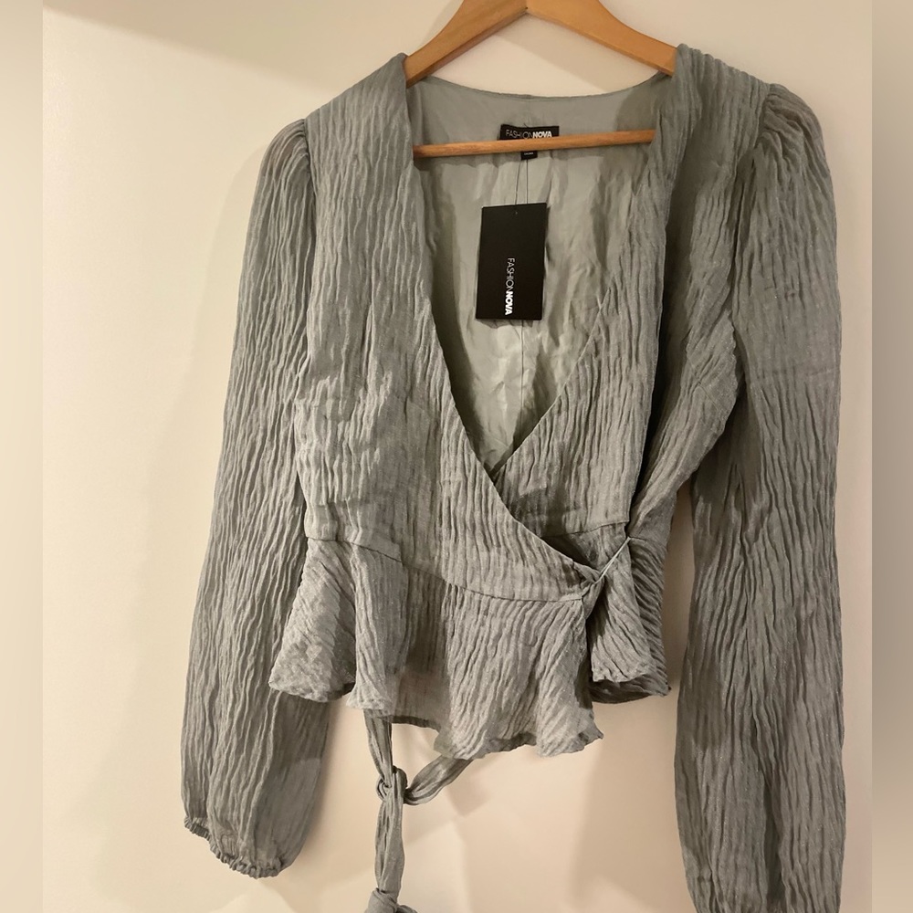 Brand new fashion nova top